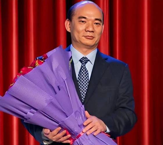 鸿荣源集团的介绍