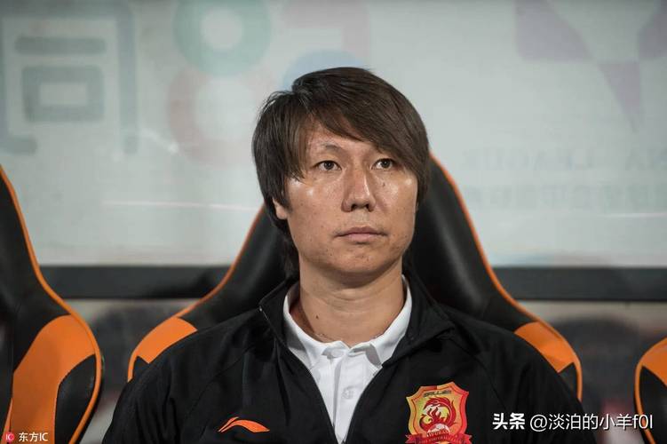 李铁呼吁大家多鼓励国足:就像是你儿子不能考不好就不要了